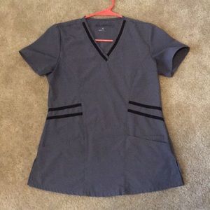 XS Scrubletics grey scrub top